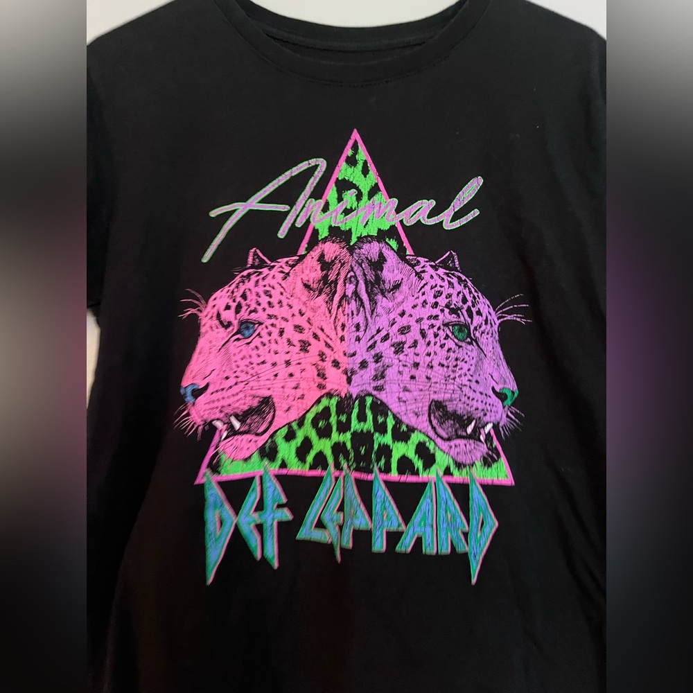 Def leopard graphic